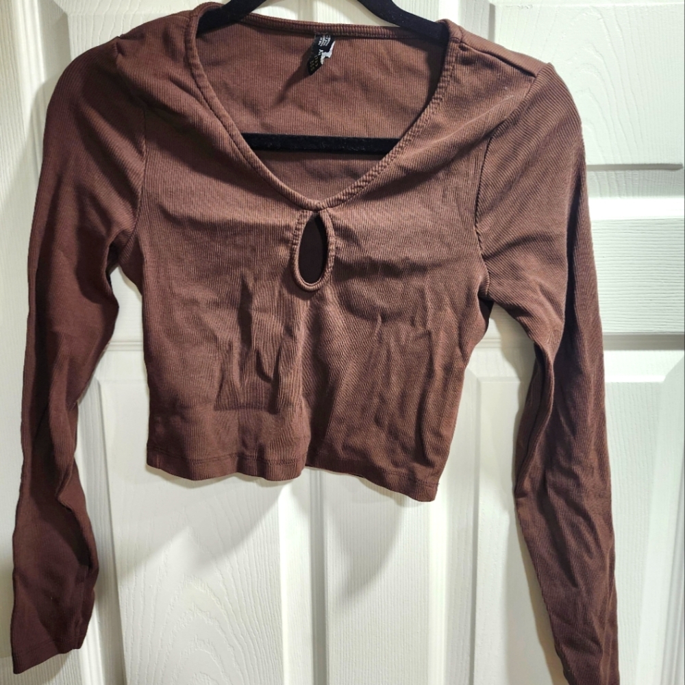 Keyhole Crop Top